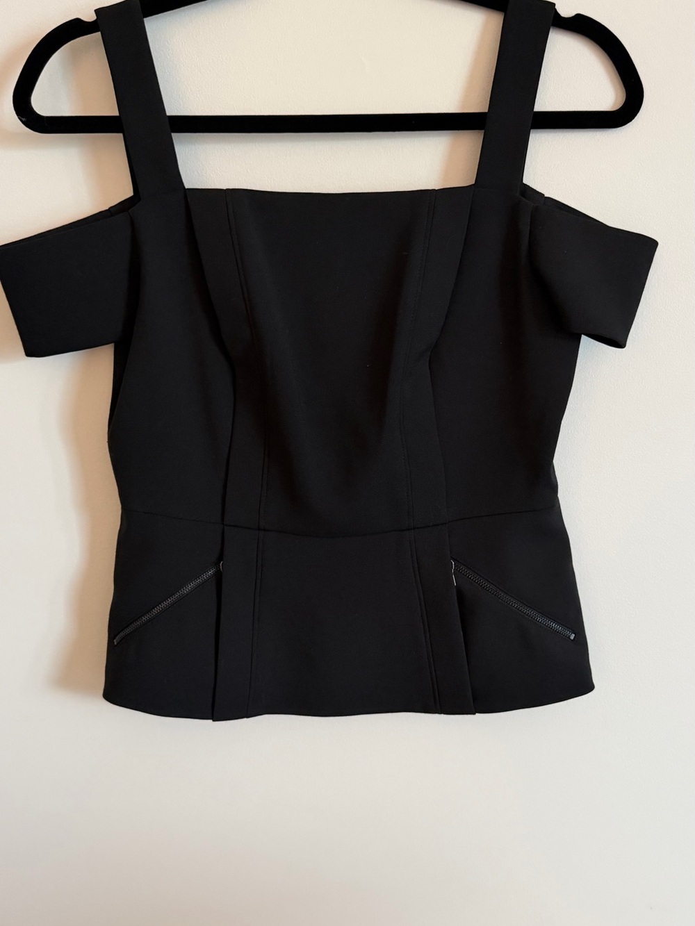 BCBGMaxAzria Black Off-Shoulder Structured Camisole